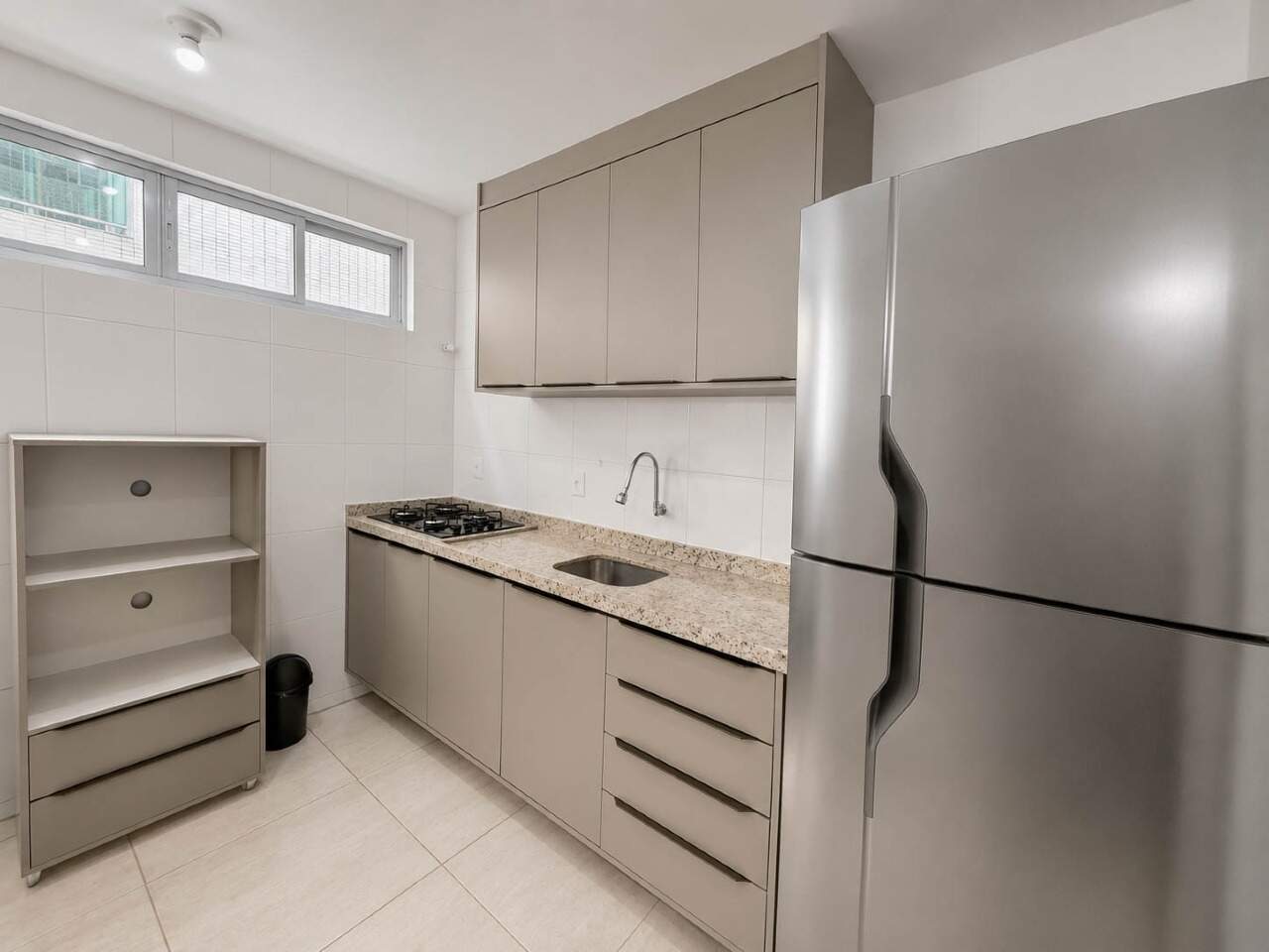 Apartamento para aluguel no Intermares: 