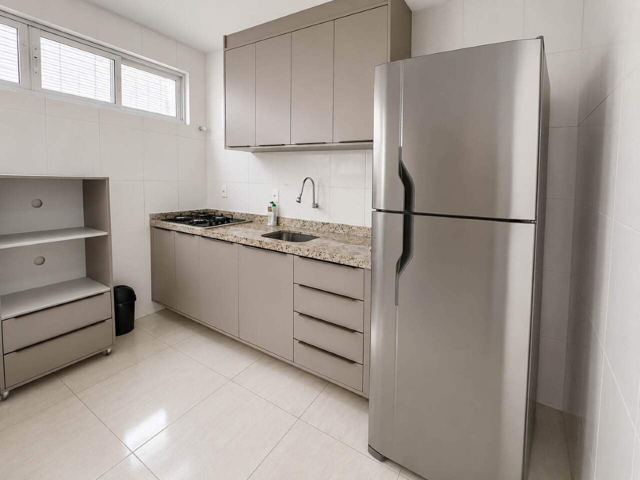 Apartamento para aluguel no Intermares: 