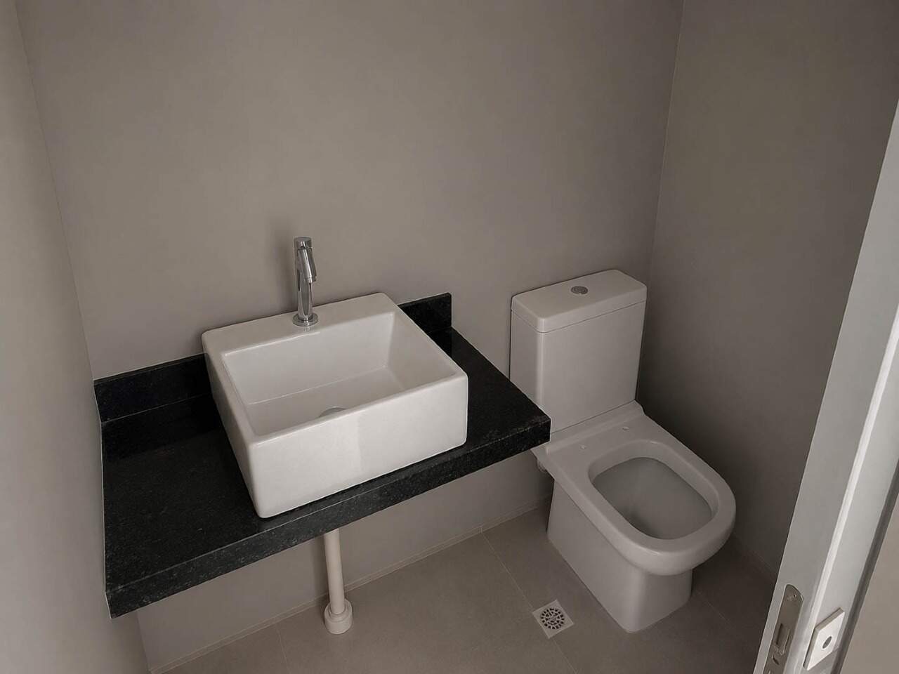 Flat à venda no Cabo Branco: 