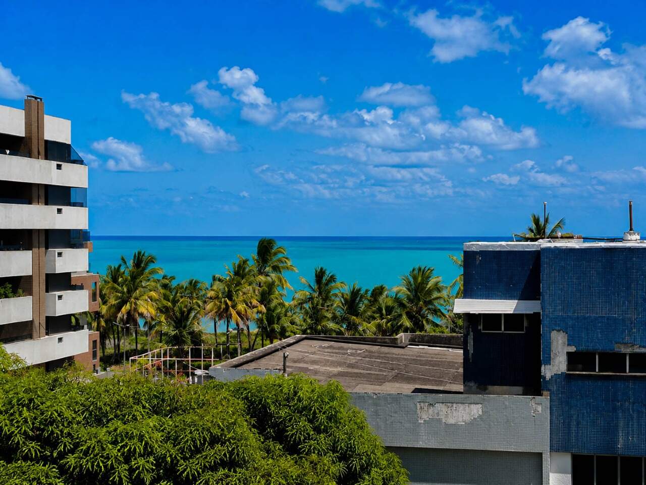 Apartamento à venda no Intermares: 