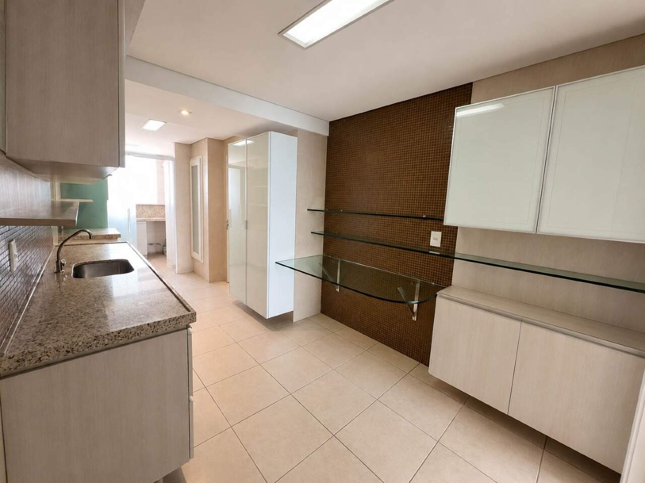 Apartamento à venda no Manaíra: 