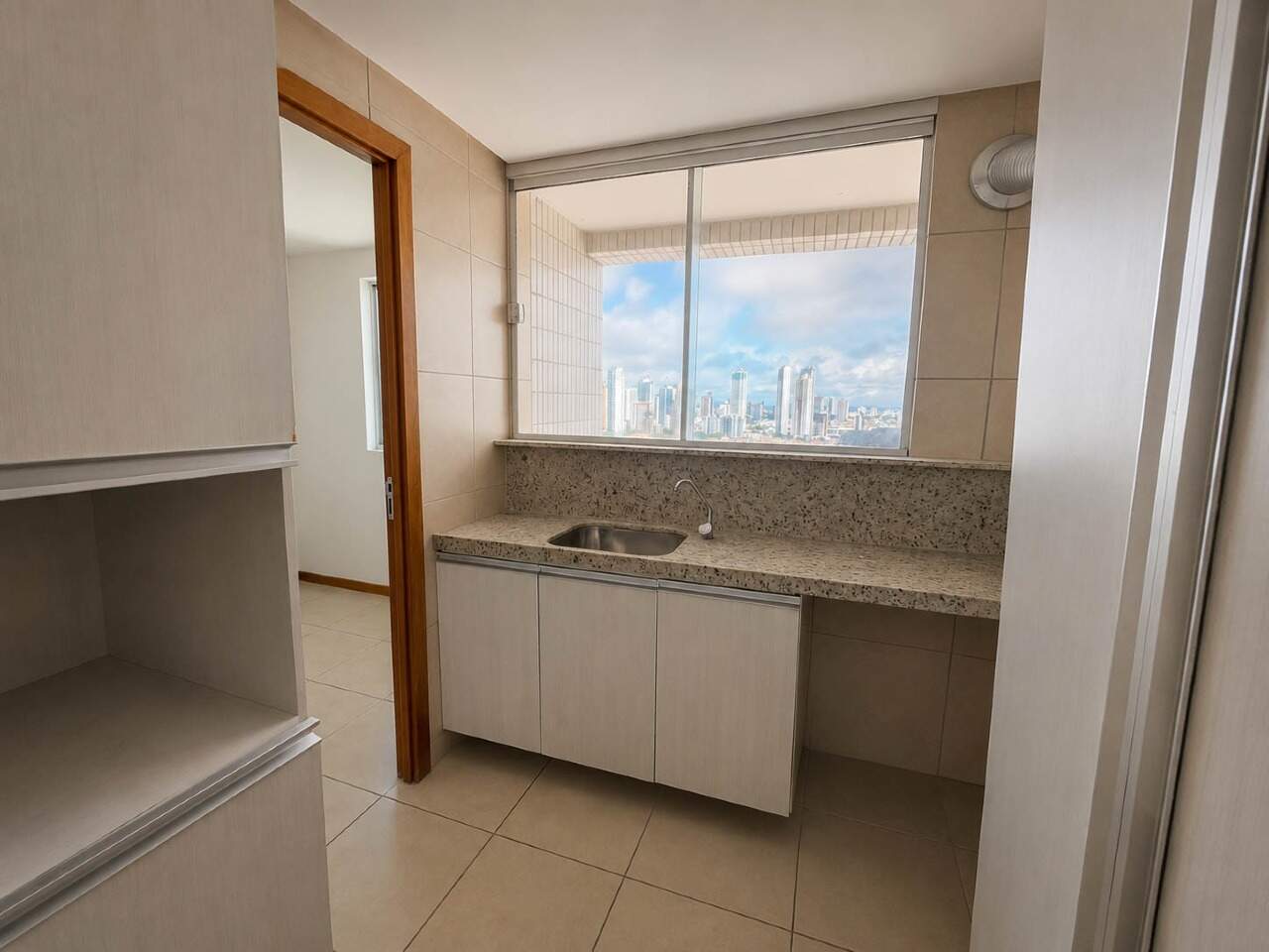 Apartamento à venda no Manaíra: 