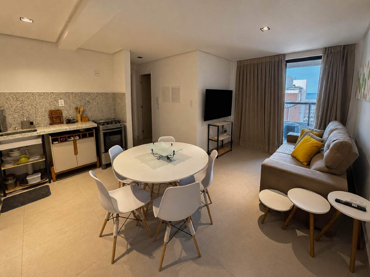 Apartamento à venda no Intermares: 