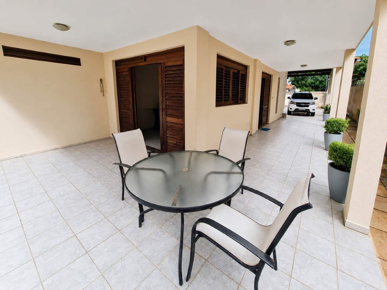 Casa à venda no Poço: 