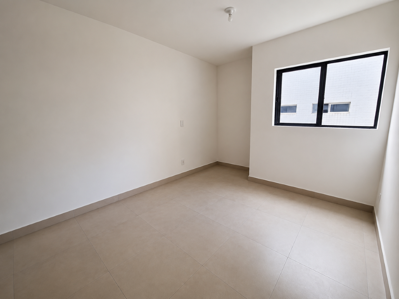 Flat à venda no Intermares: 