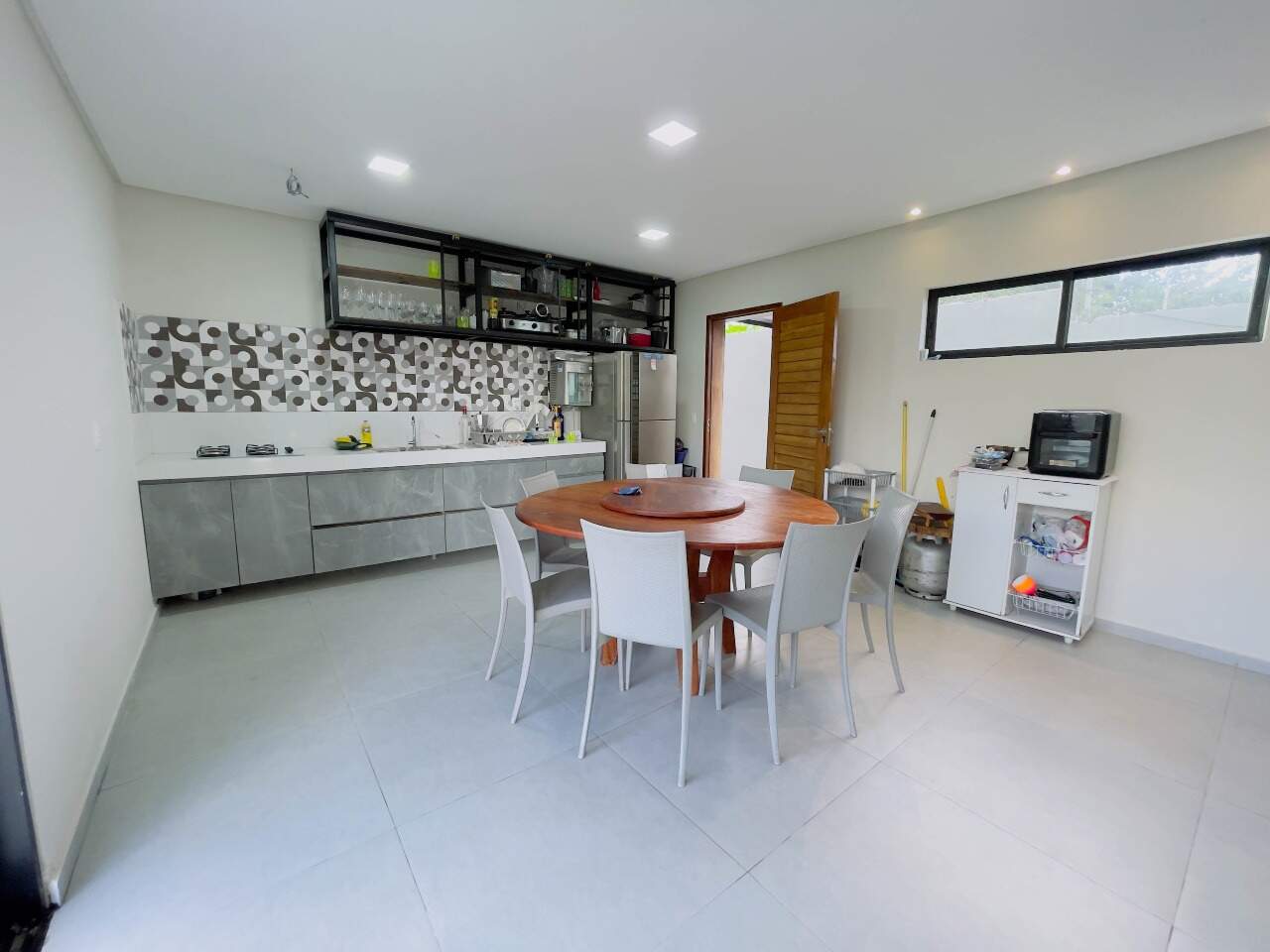 Casa à venda no Poço: 