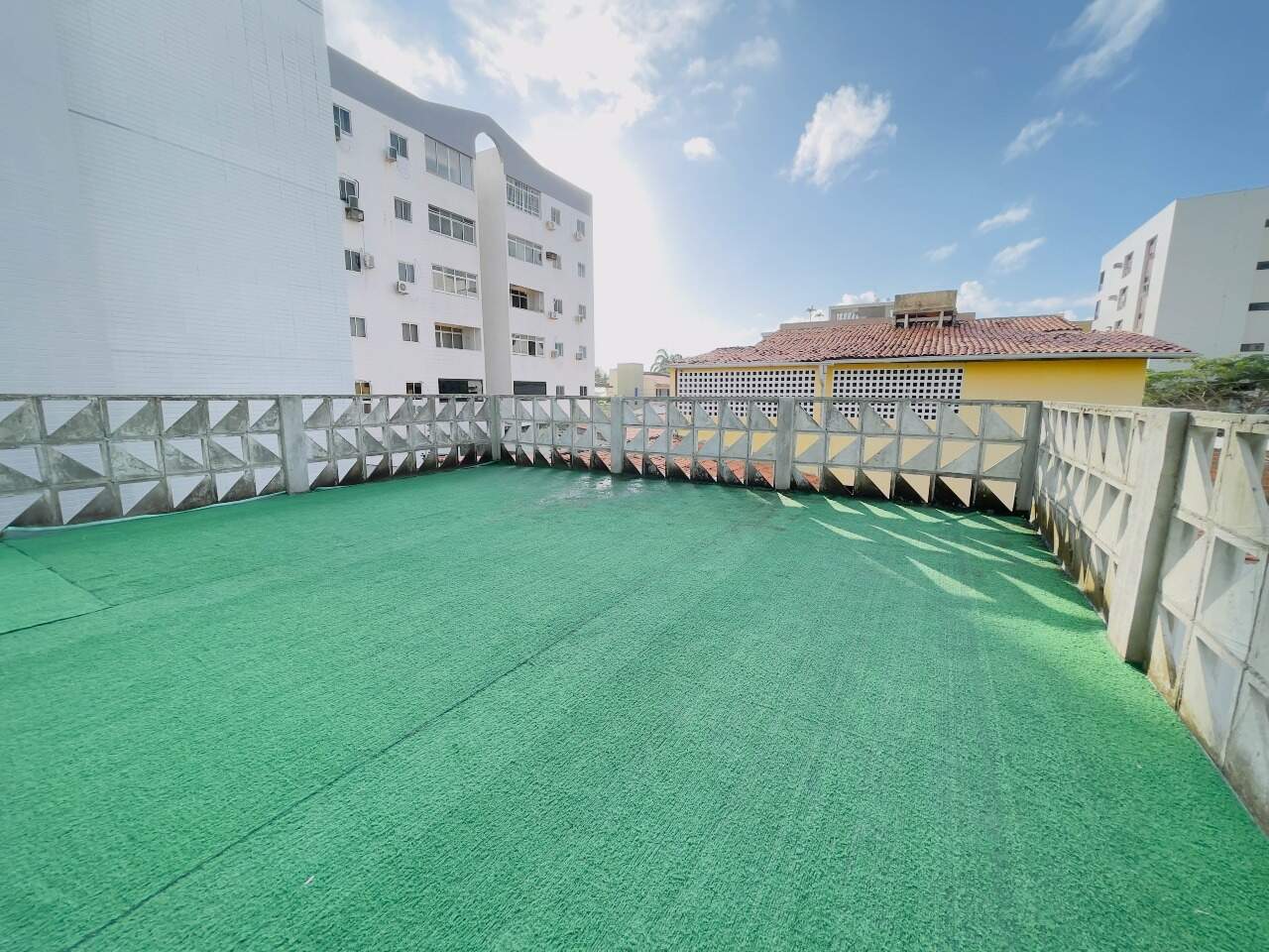 Casa à venda no Poço: 