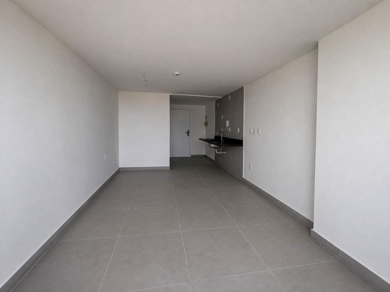 Flat à venda no Intermares: 
