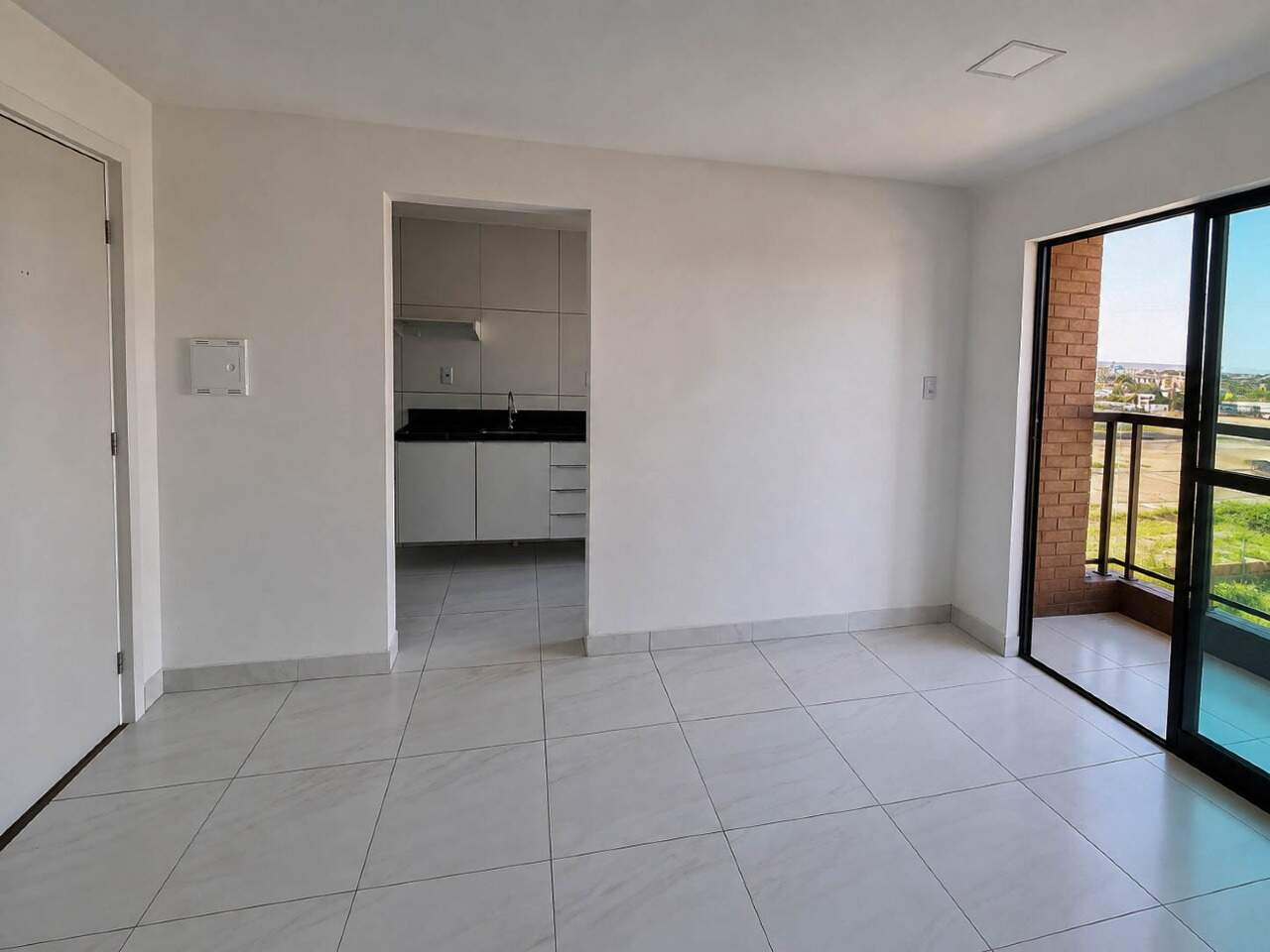 Apartamento para aluguel no Intermares: 