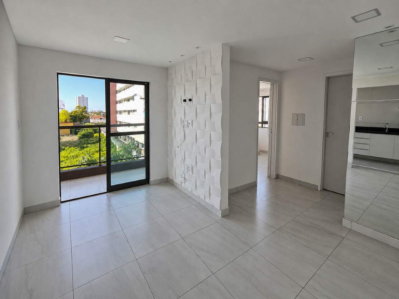 Apartamento para aluguel no Intermares: 