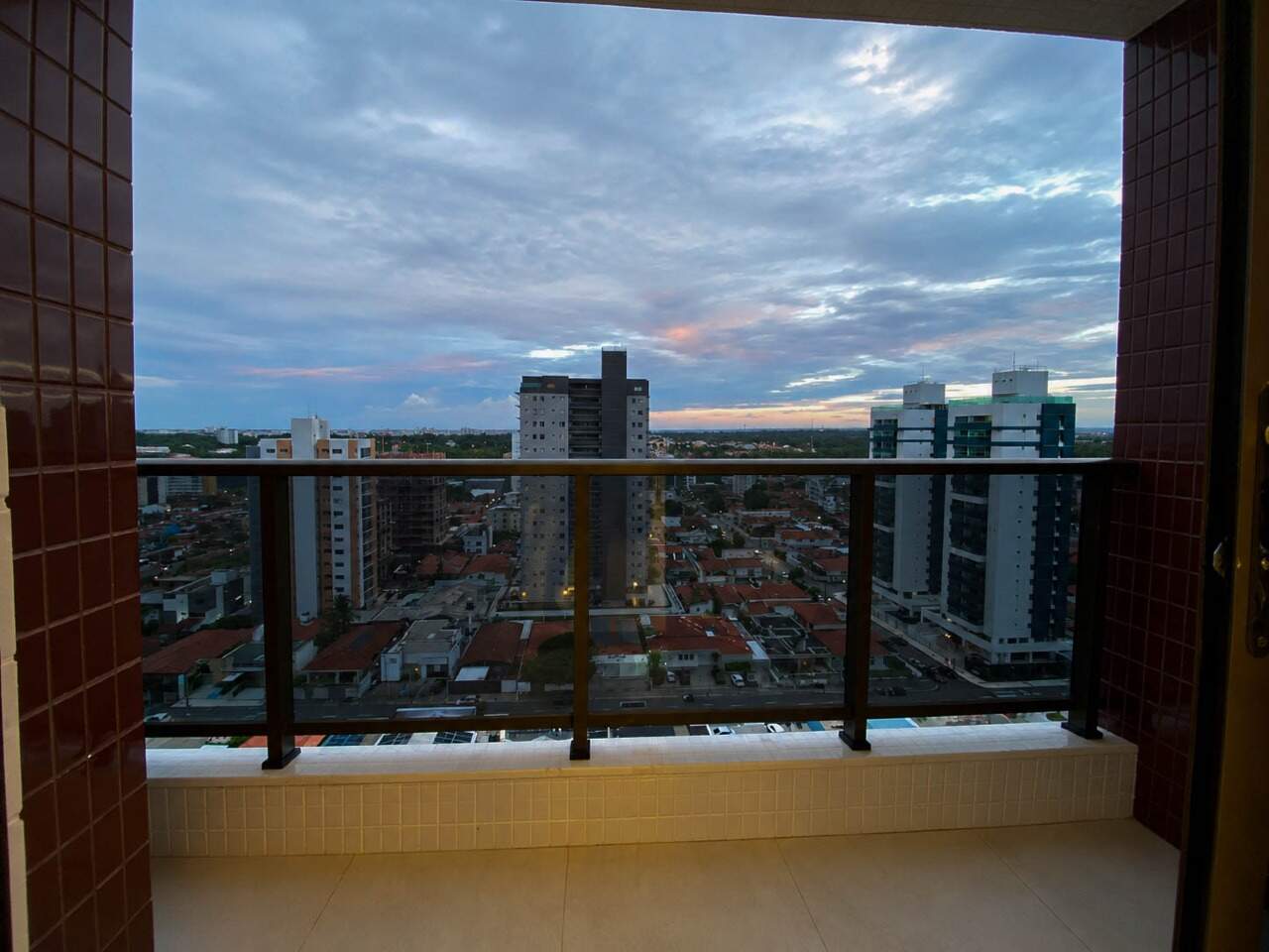 Apartamento à venda no Tambauzinho: 