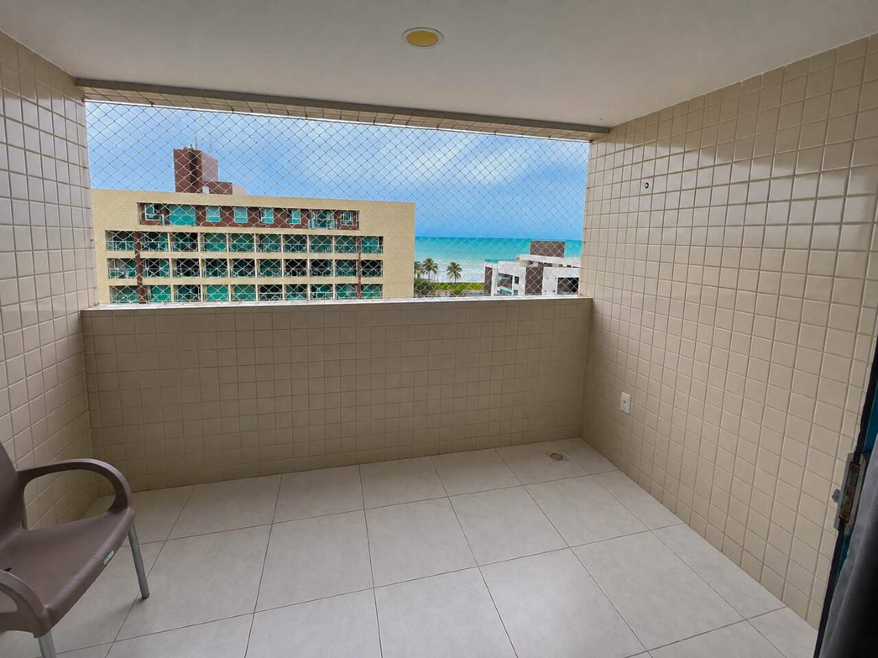 Apartamento à venda no Intermares: 