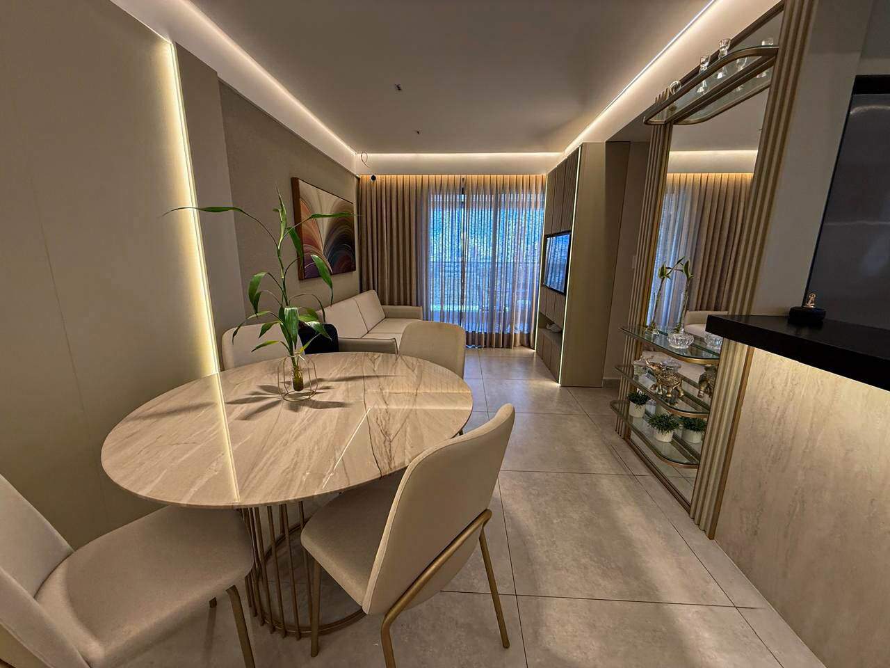 Apartamento à venda no Aeroclube: 