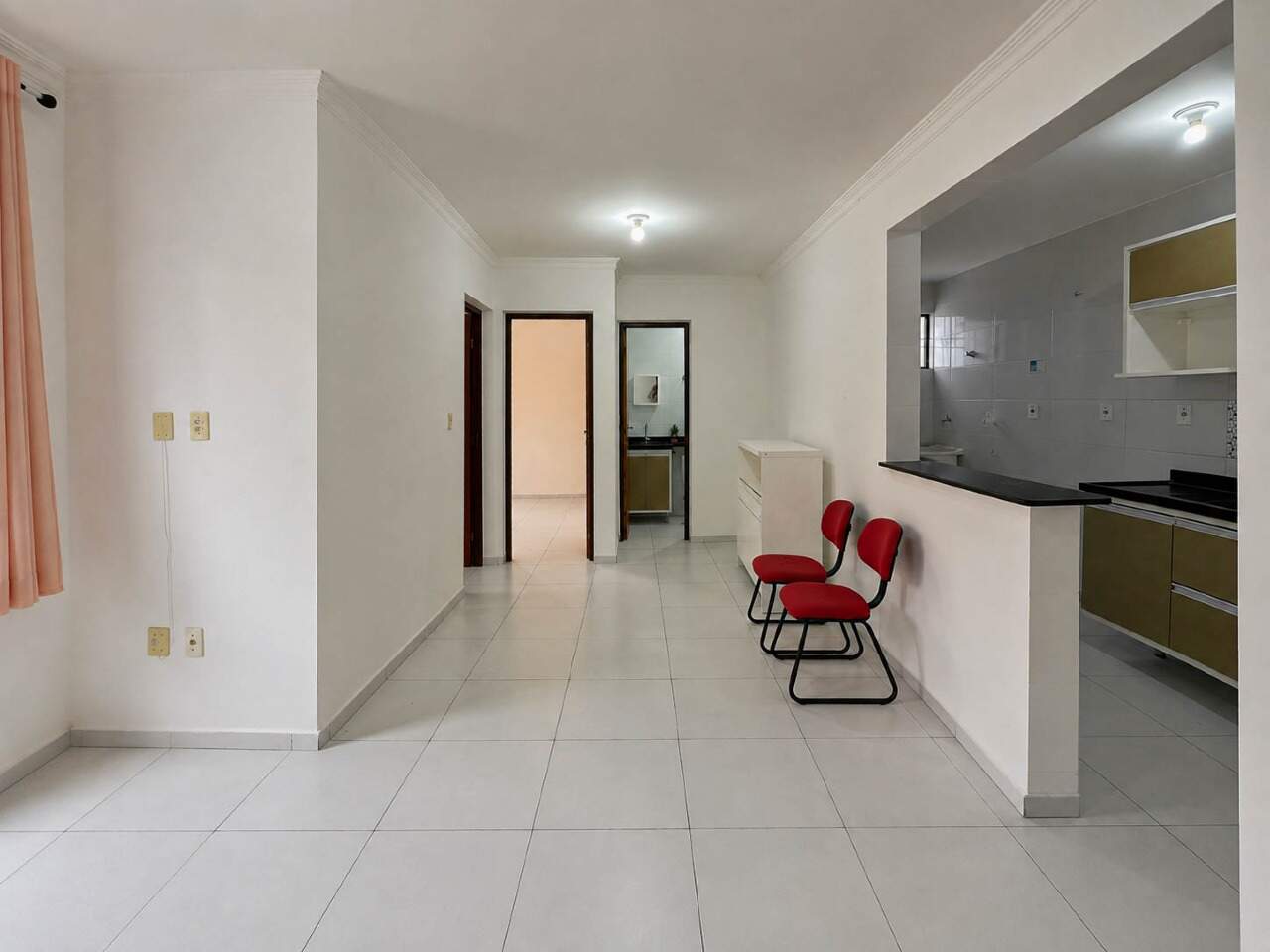 Apartamento Térreo à venda no Portal do Sol: 