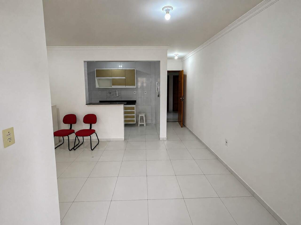 Apartamento Térreo à venda no Portal do Sol: 