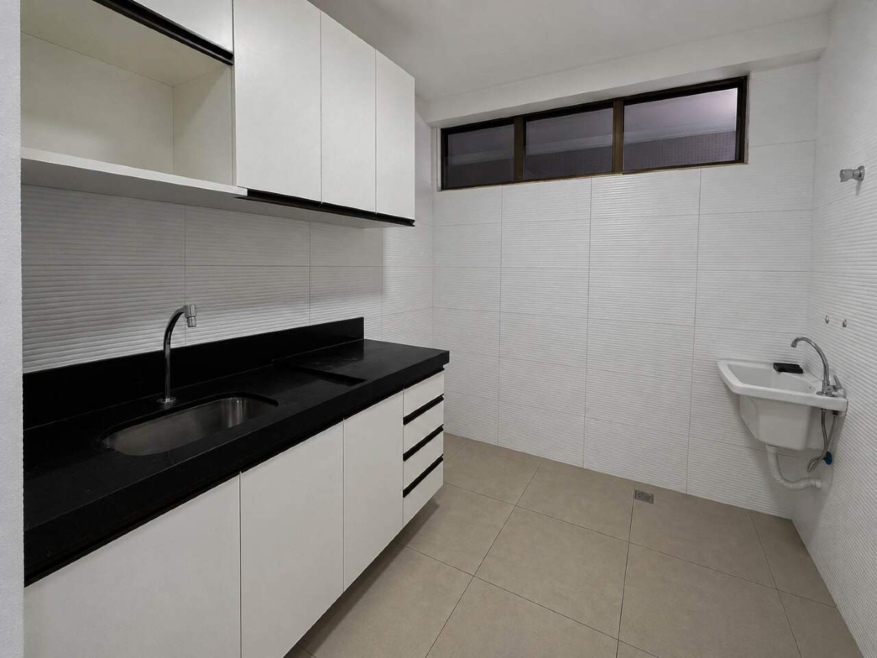 Apartamento para aluguel no Tambauzinho: 