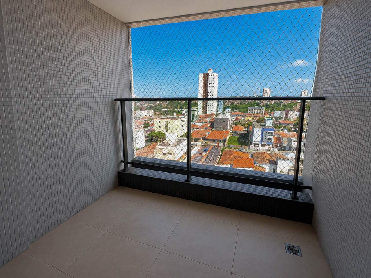 Apartamento para aluguel no Tambauzinho: 