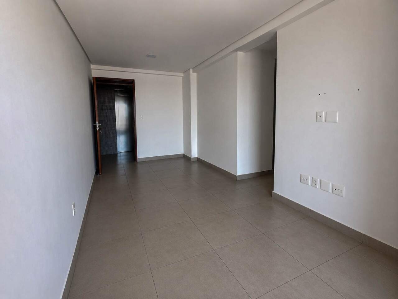 Apartamento para aluguel no Tambauzinho: 