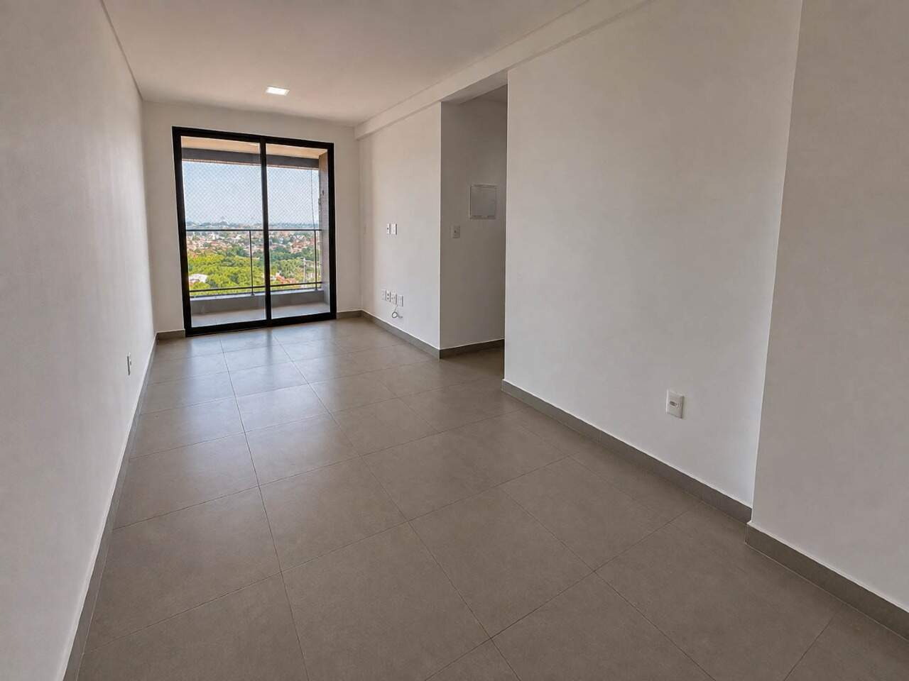 Apartamento para aluguel no Tambauzinho: 