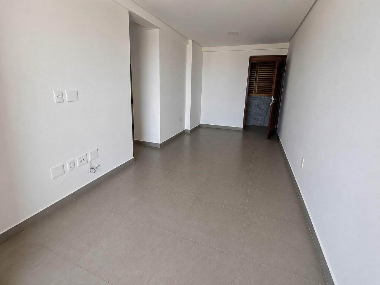 Apartamento para aluguel no Tambauzinho: 