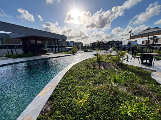 Casa em Condominio à venda no Jacaré: 