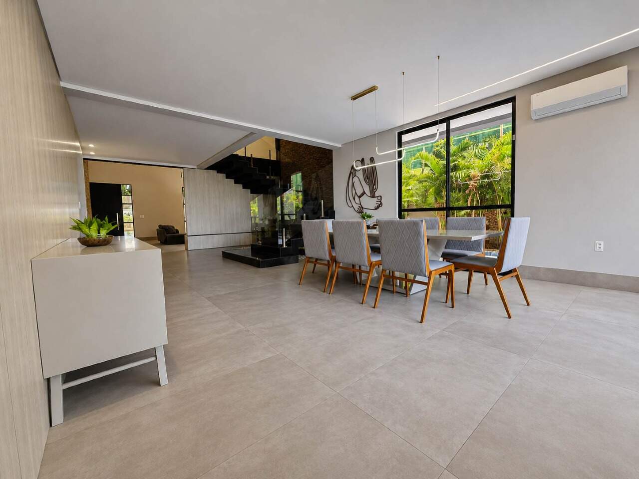 Casa em Condominio à venda no Intermares: 