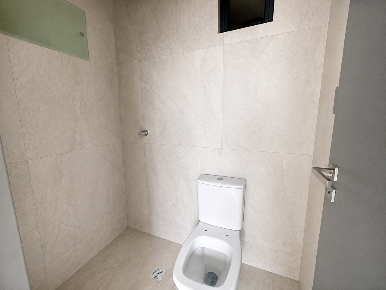 Flat à venda no Jardim Oceania: 