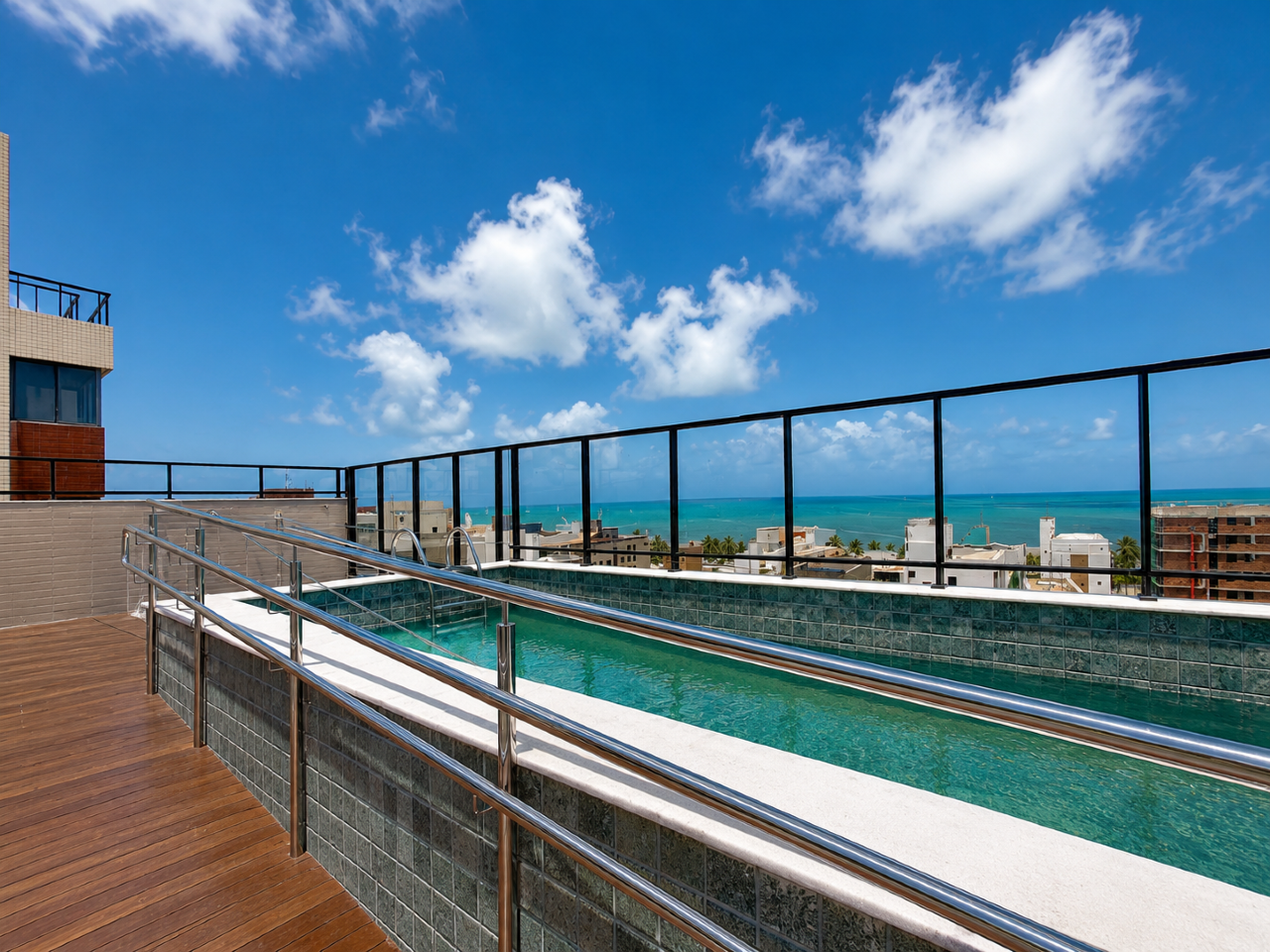 Flat à venda no Intermares: 