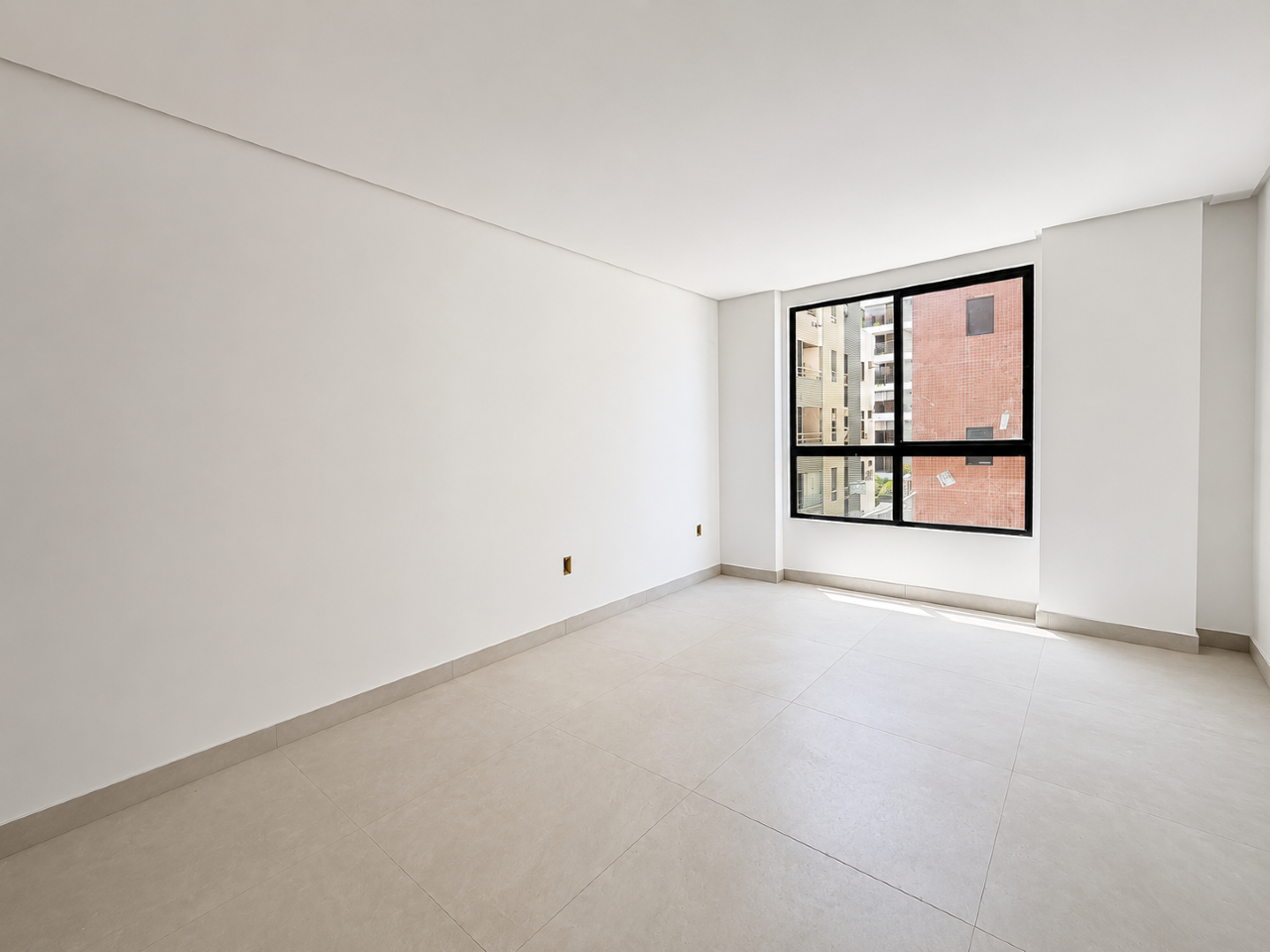 Flat à venda no Intermares: 