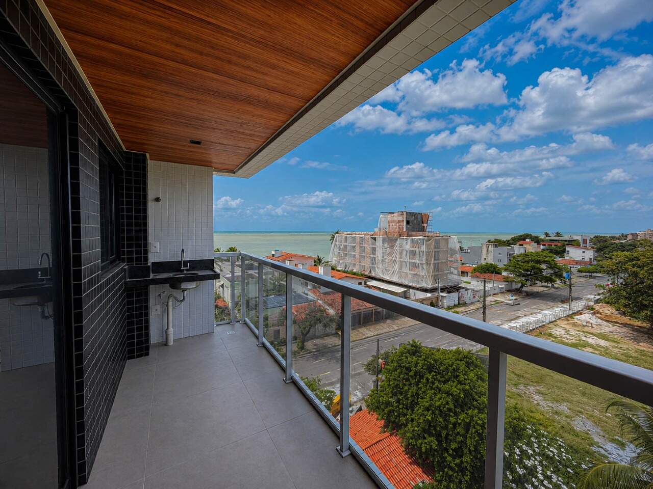 Apartamento à venda no Camboinha: 
