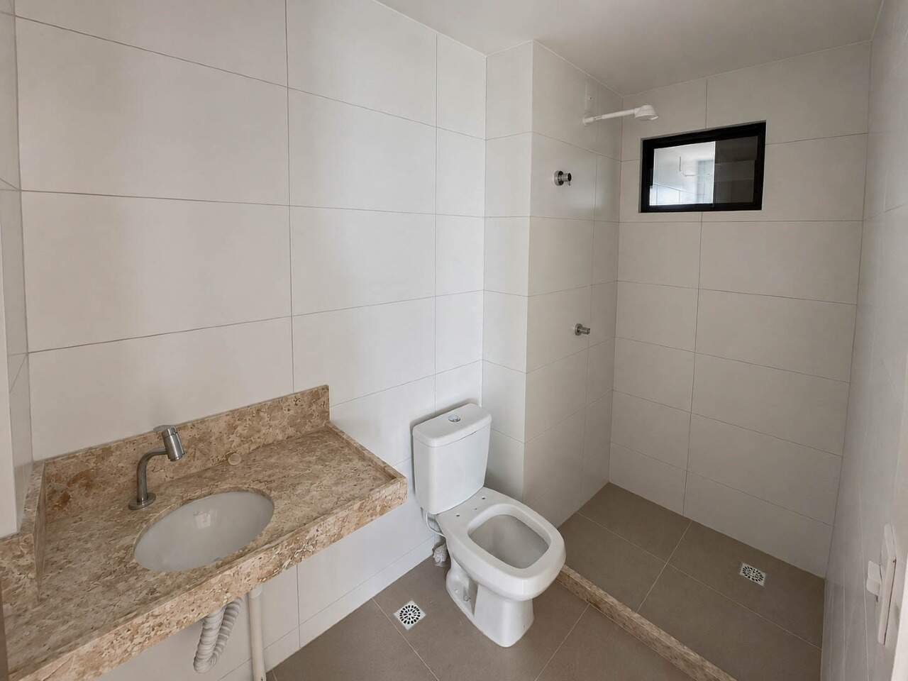 Apartamento à venda no Camboinha: 
