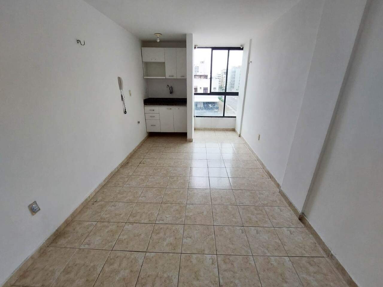 Flat para aluguel no Intermares: 