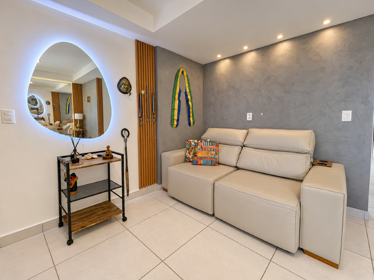 Apartamento à venda no Intermares: 