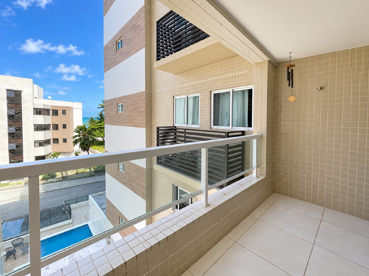 Apartamento à venda no Intermares: 