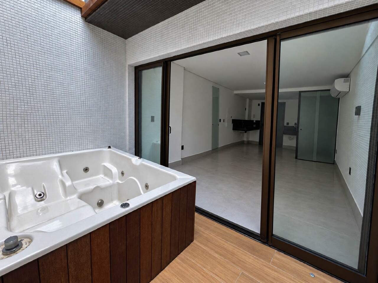 Flat à venda no Jardim Oceania: 