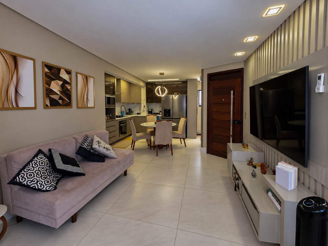 Apartamento à venda no Intermares: 