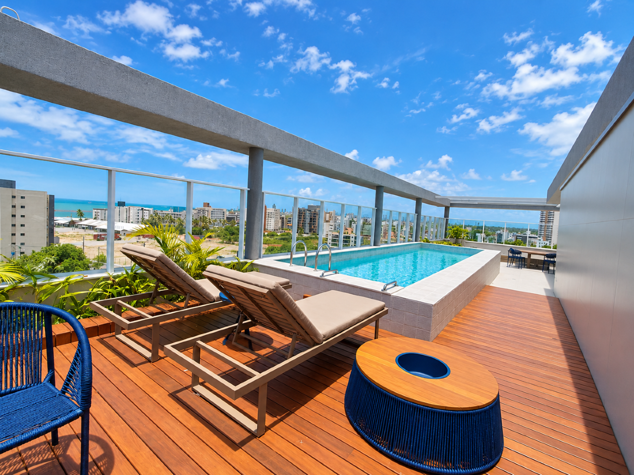 Apartamento à venda no Intermares: 
