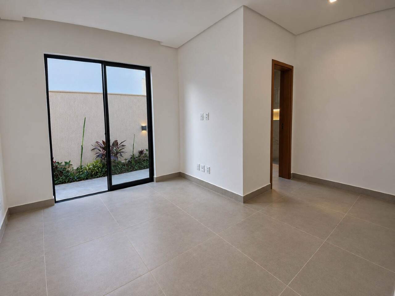 Casa em Condominio à venda no Muçumagro: 