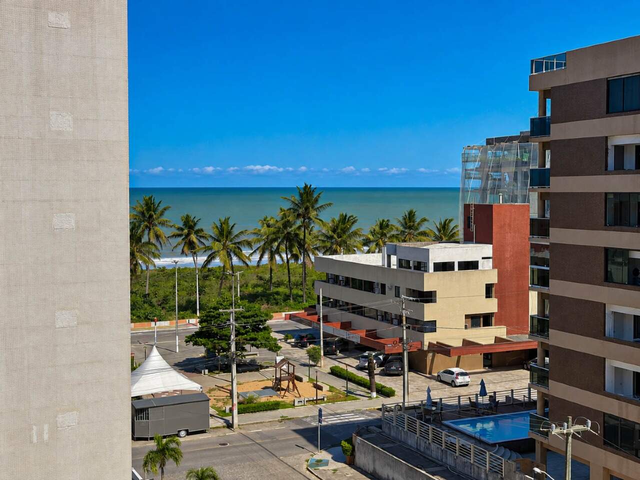 Apartamento à venda no Intermares: 
