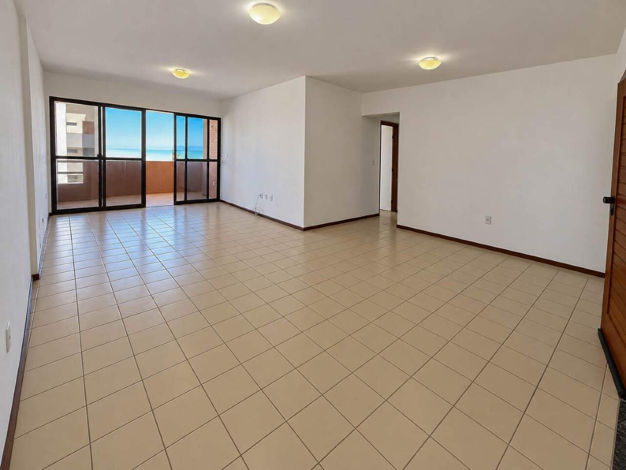 Apartamento à venda no Intermares: 