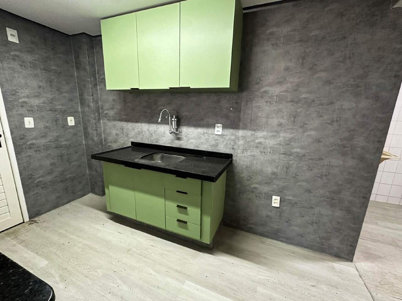 Apartamento para aluguel no Brisamar: 