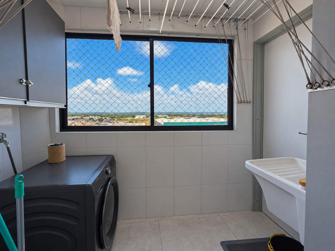 Apartamento à venda no Intermares: 