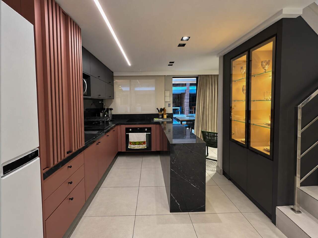 Casa em Condominio à venda no Poço: 