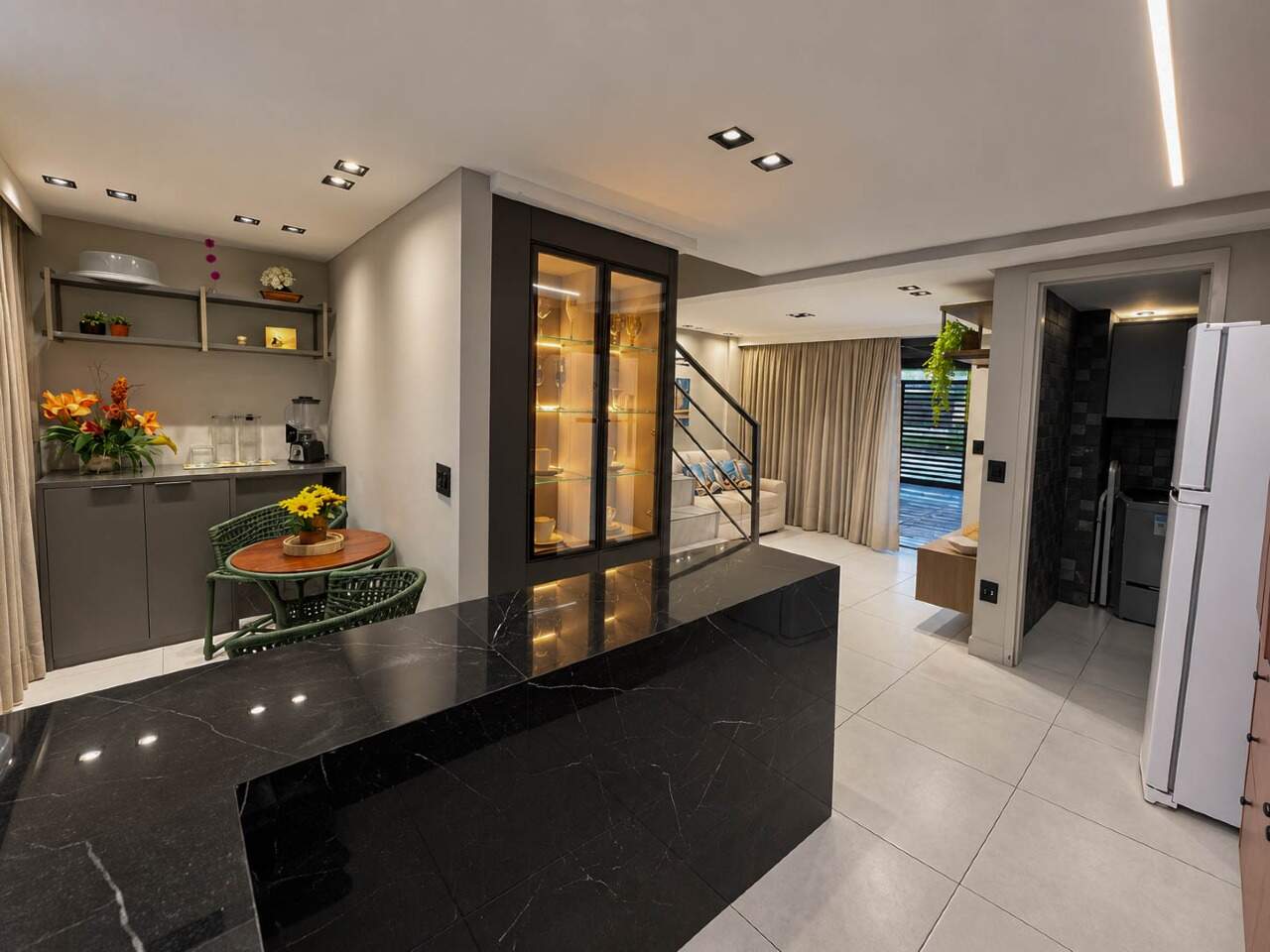 Casa em Condominio à venda no Poço: 