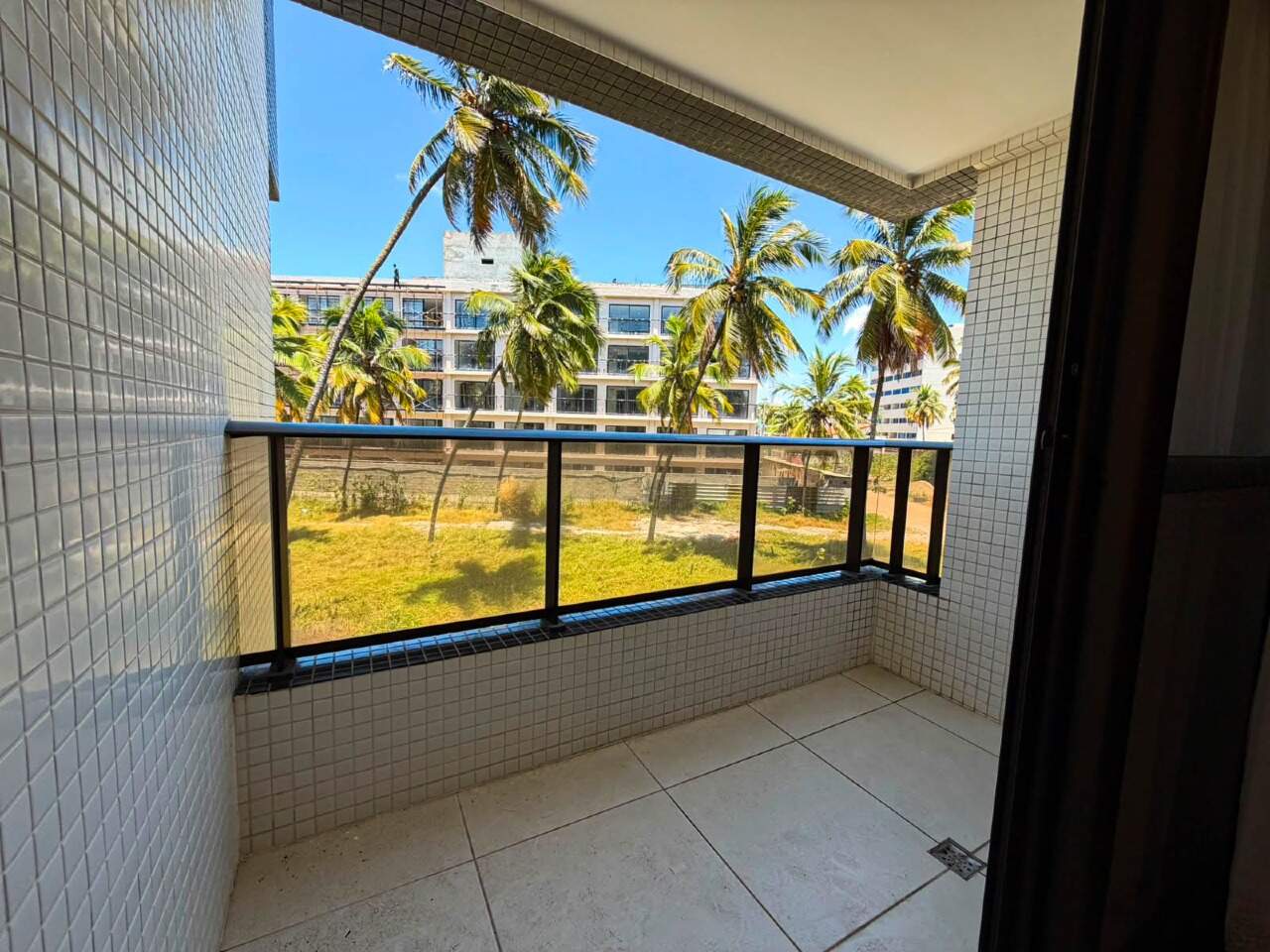 Apartamento à venda no Intermares: 