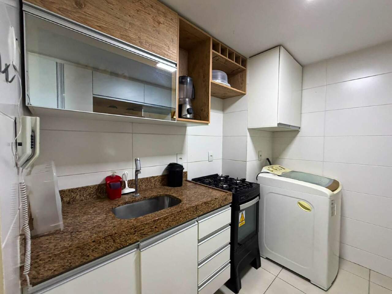 Apartamento à venda no Intermares: 