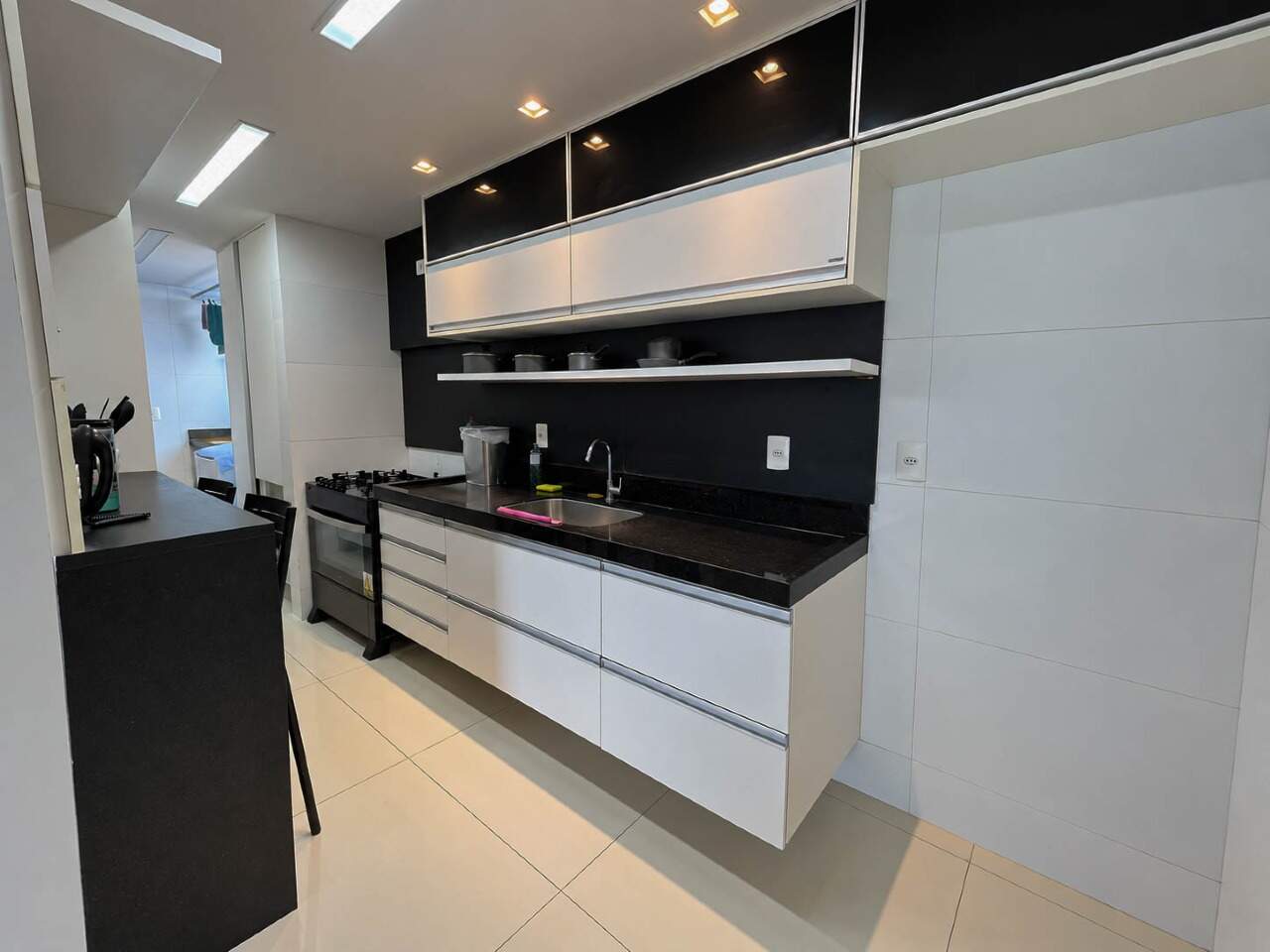 Apartamento Duplex à venda no Intermares: 
