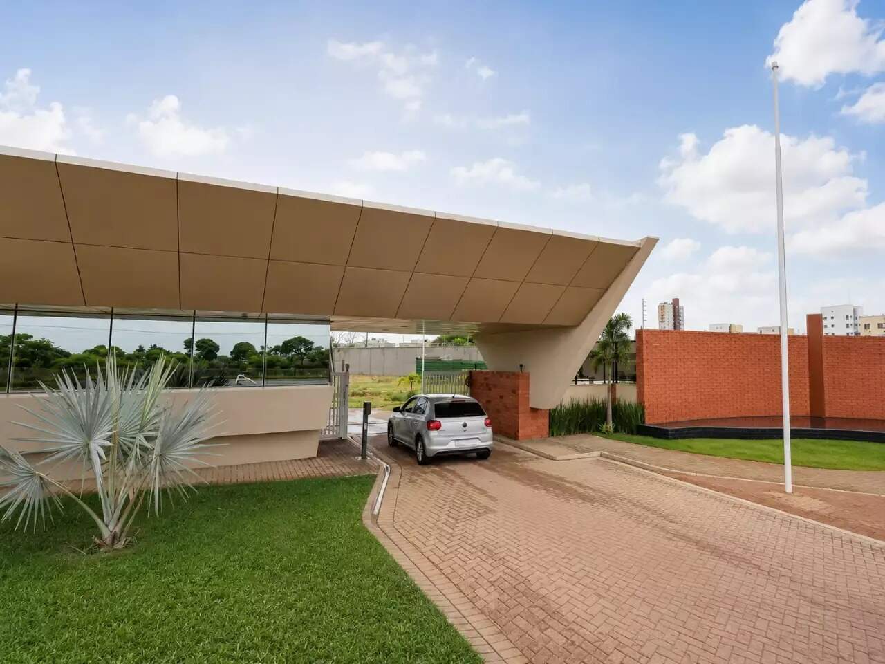 Lote em condomínio à venda no Ponta de Campina: 