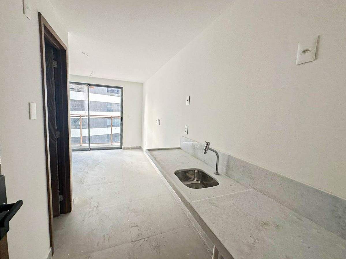 Flat à venda no Cabo Branco: 