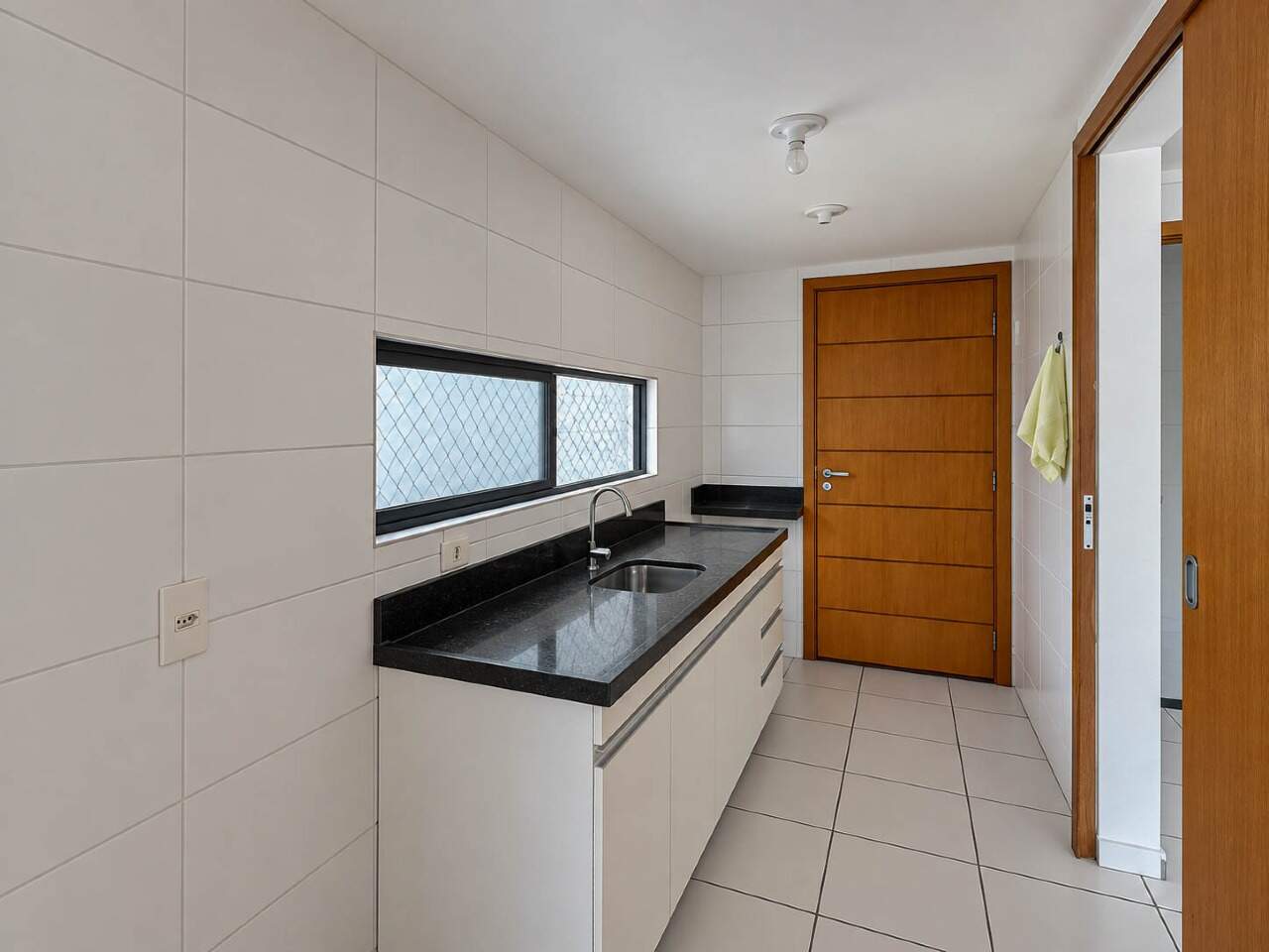 Apartamento para aluguel no Jardim Oceania: 
